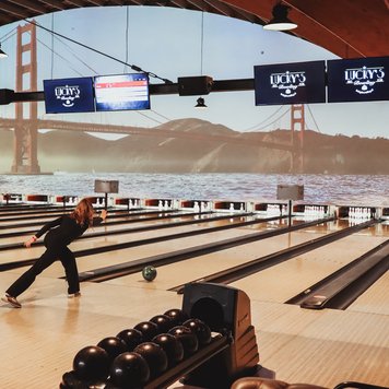 Supervisor - Lucky’s Bowling